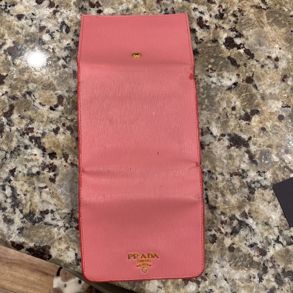 Prada Vitello Move Trifold Wallet Geranio Pink - Picture 7 of 15